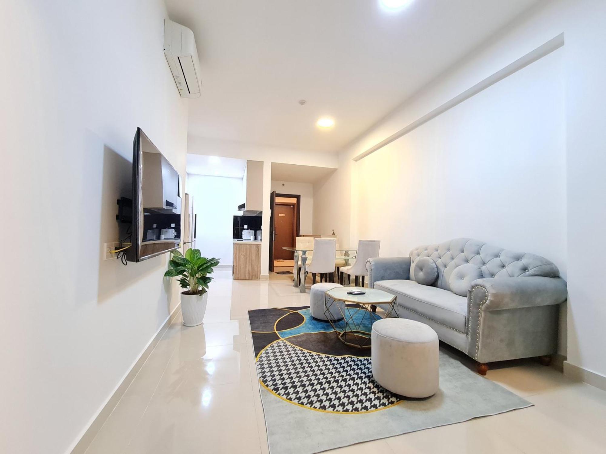 Sunrise Riverside 2Br-3Br Хошимин Экстерьер фото